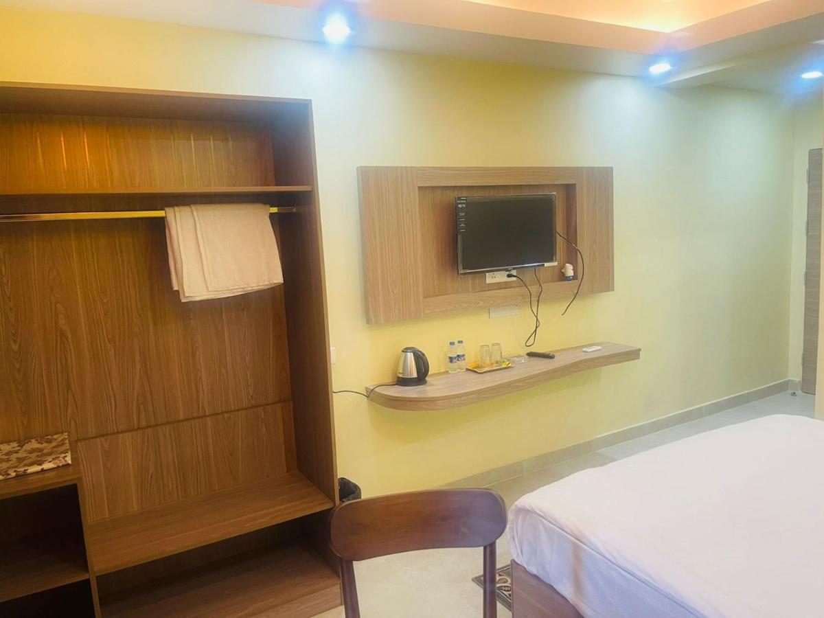 Royal Beach International Puri Kültér fotó