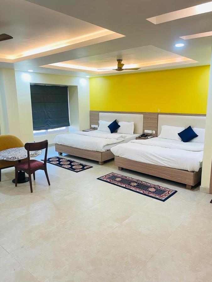 Royal Beach International Puri Kültér fotó