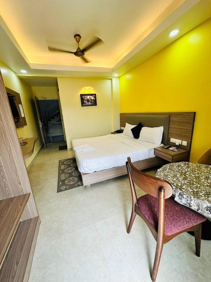Royal Beach International Puri Kültér fotó