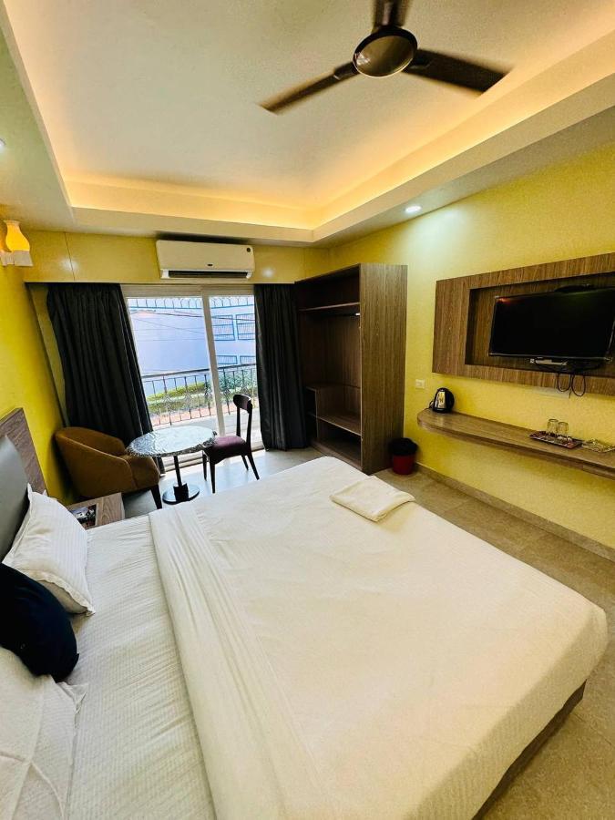 Royal Beach International Puri Kültér fotó