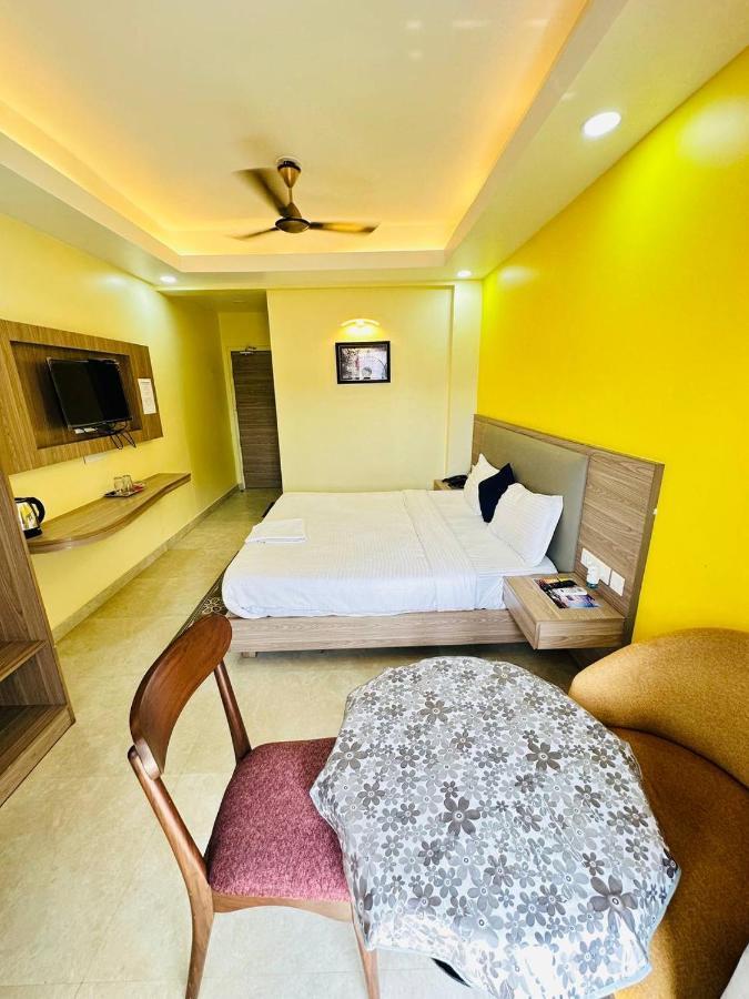 Royal Beach International Puri Kültér fotó