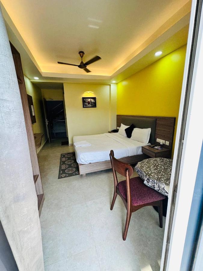 Royal Beach International Puri Kültér fotó